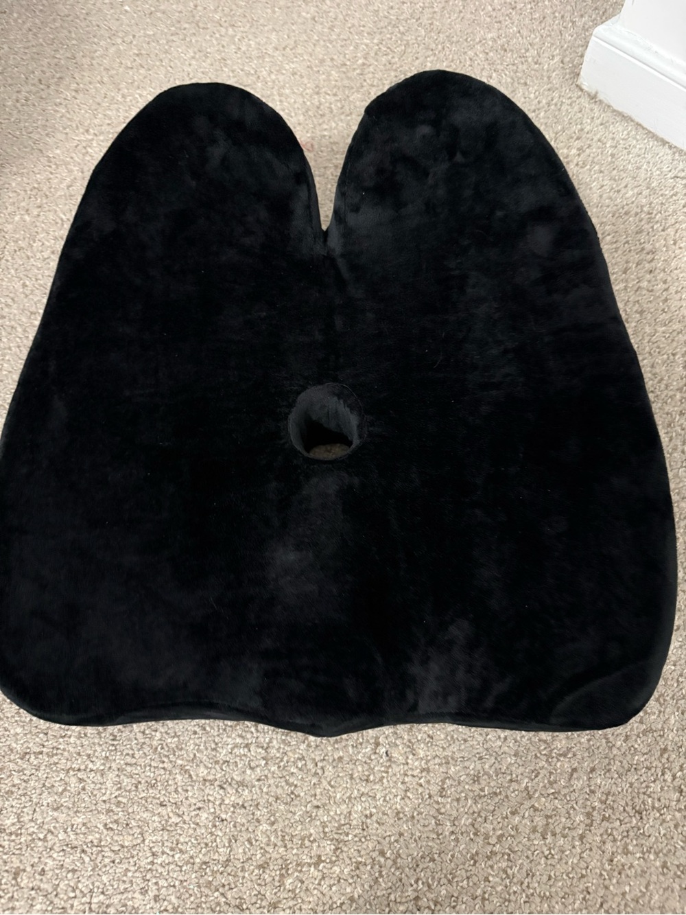 Plush Black Comfort car sitting or job Cushion with Center Hole